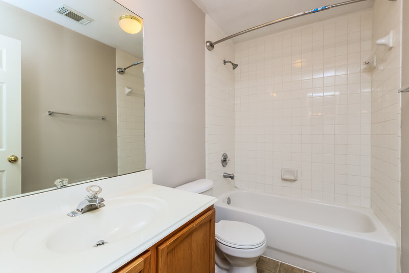 1,780/Mo, 3219 Candlepine Dr Spring, TX 77388 Bathroom View