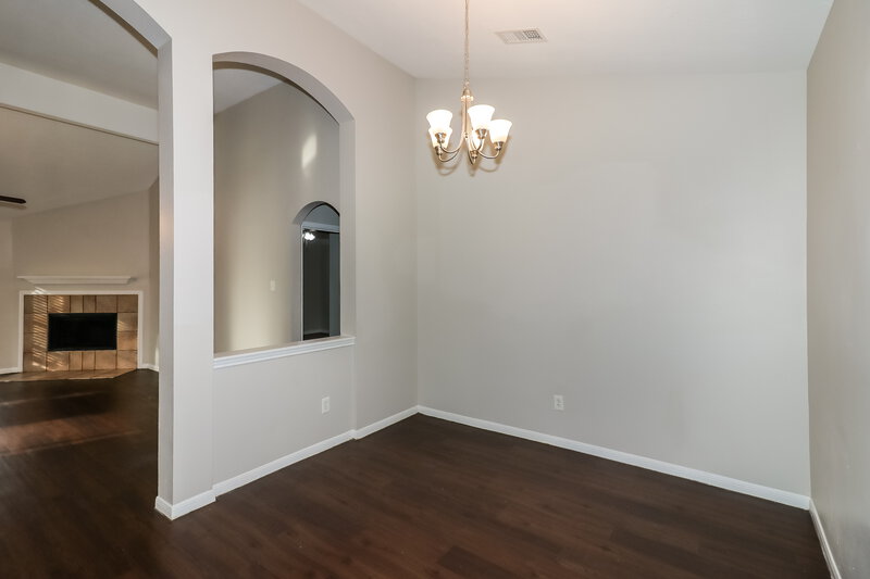 2,215/Mo, 1226 Peacham Ct Fresno, TX 77545 Dining Room View