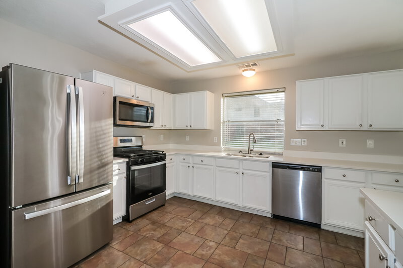 2,215/Mo, 1226 Peacham Ct Fresno, TX 77545 Kitchen View
