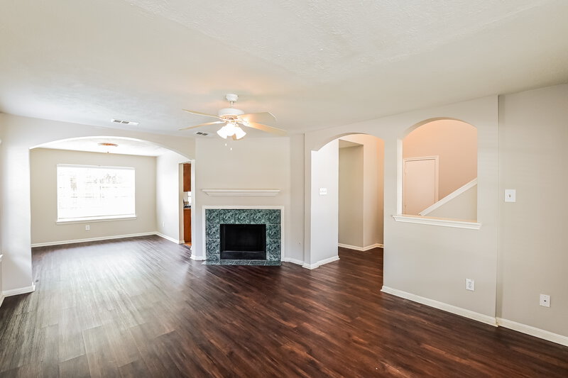 1,990/Mo, 4606 Serenity Trl Fresno, TX 77545 Living Room View 2