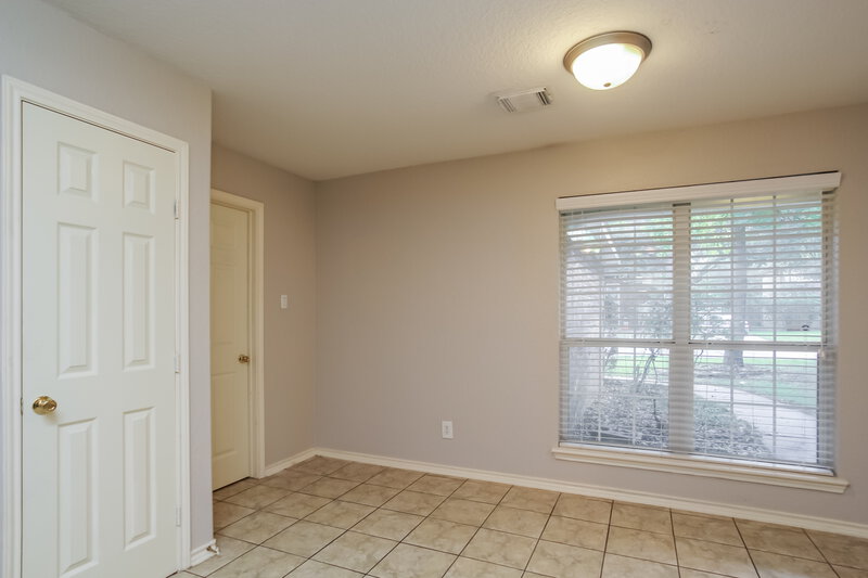 1,935/Mo, 19719 Faye Oaks Ct Humble, TX 77346 Dining Room View 2