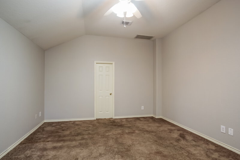 1,935/Mo, 19719 Faye Oaks Ct Humble, TX 77346 Main Bedroom View 2