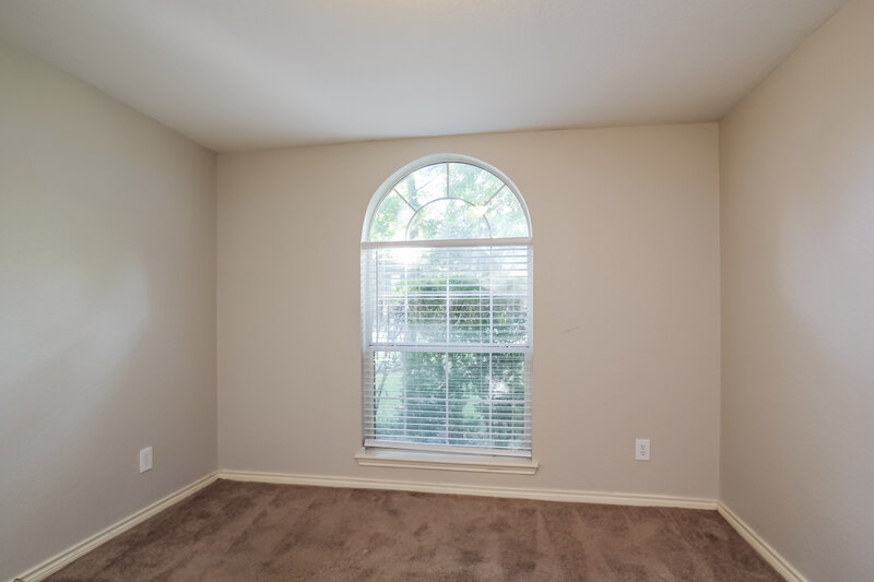 1,935/Mo, 19719 Faye Oaks Ct Humble, TX 77346 Bedroom View 3