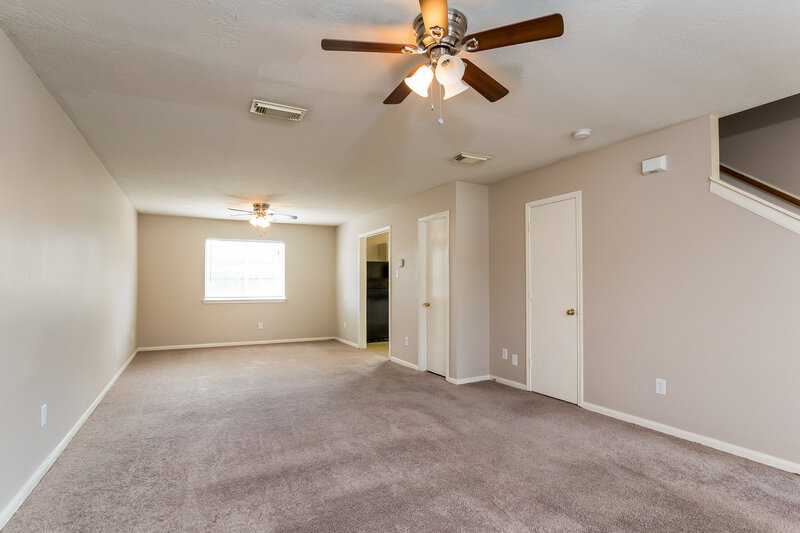 2,220/Mo, 4906 Woodland Meadows Ln Humble, TX 77346 Living Room View