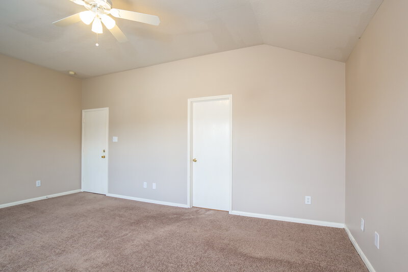 2,220/Mo, 4906 Woodland Meadows Ln Humble, TX 77346 Master Bedroom View 3