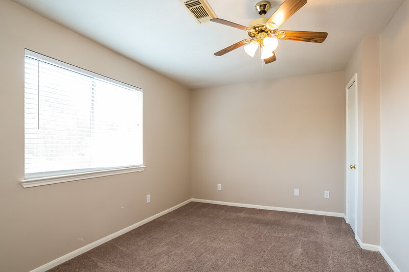 2,220/Mo, 4906 Woodland Meadows Ln Humble, TX 77346 Bedroom View