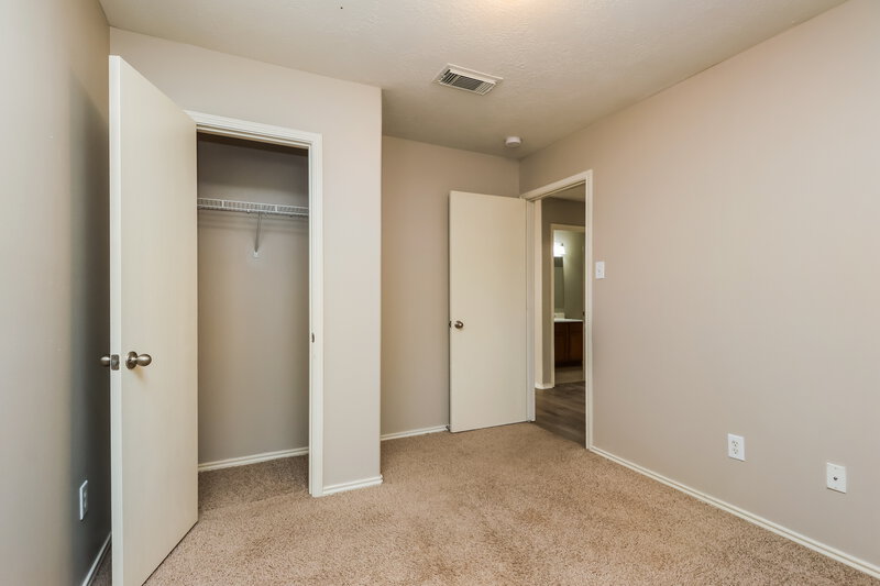 1,810/Mo, 7315 Winter Song Dr Magnolia, TX 77354 Bedroom View 2