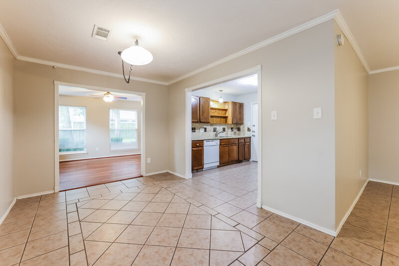 1,915/Mo, 3810 Village Well Dr Humble, TX 77396 Dining Room View