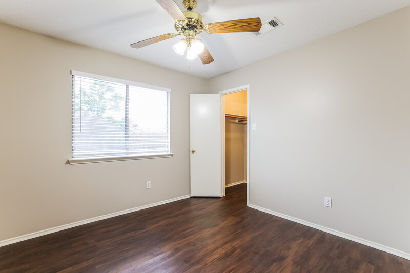 1,915/Mo, 3810 Village Well Dr Humble, TX 77396 Bedroom View