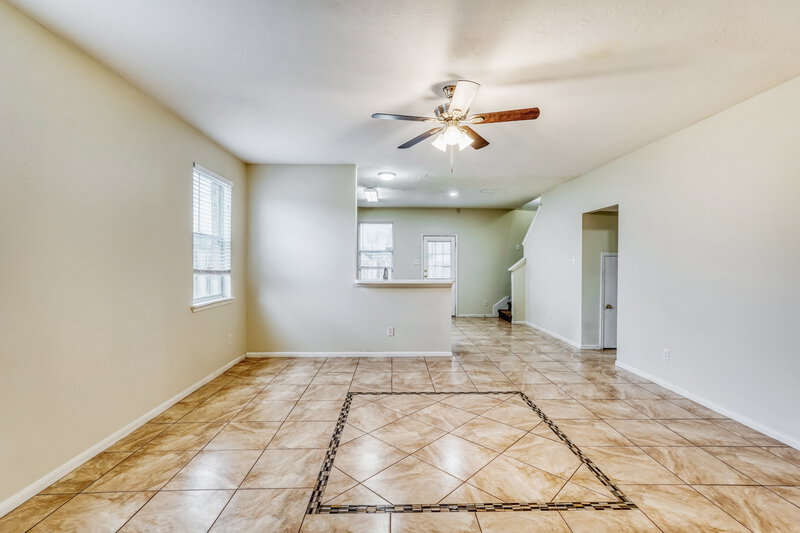1,860/Mo, 4838 Montclair Hill Ln Fresno, TX 77545 Living Room View
