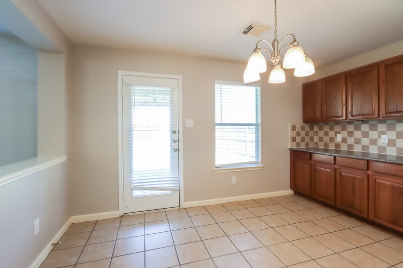 2,220/Mo, 29422 Legends Glen Dr Spring, TX 77386 Dining Room View