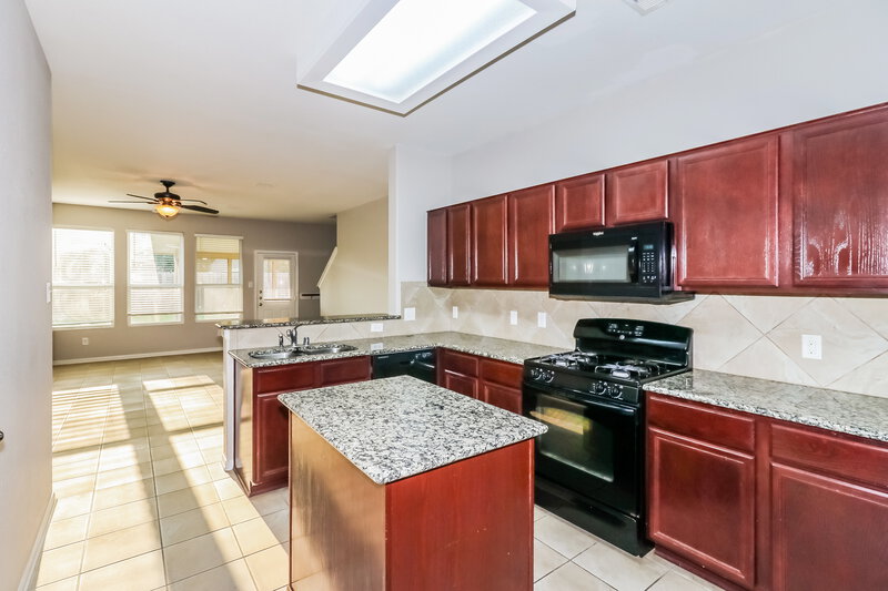 2,240/Mo, 14807 Waverly Hill Ln Cypress, TX 77429 Kitchen View 2