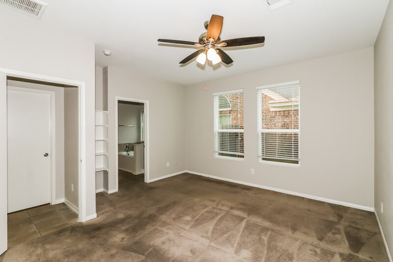 2,240/Mo, 14807 Waverly Hill Ln Cypress, TX 77429 Main Bedroom View 2