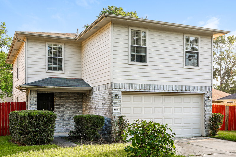 1,980/Mo, 8019 Scarlet Tanager Dr Humble, TX 77396 Front View