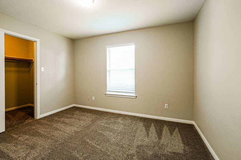 1,980/Mo, 8019 Scarlet Tanager Dr Humble, TX 77396 Bedroom View