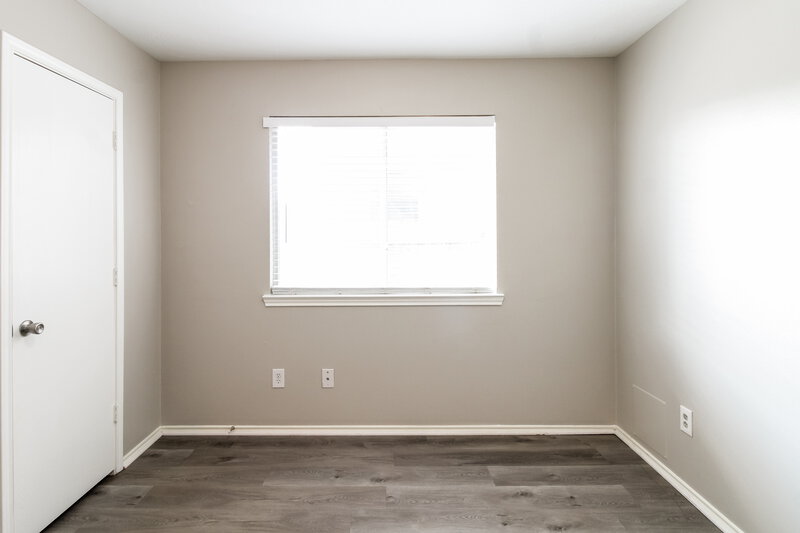 2,110/Mo, 14226 Brunswick Point Ln Houston, TX 77047 Bedroom View