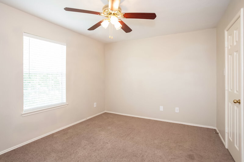 3,220/Mo, 1107 Sapling Crest Ct Fresno, TX 77545 Bedroomlarge View 6