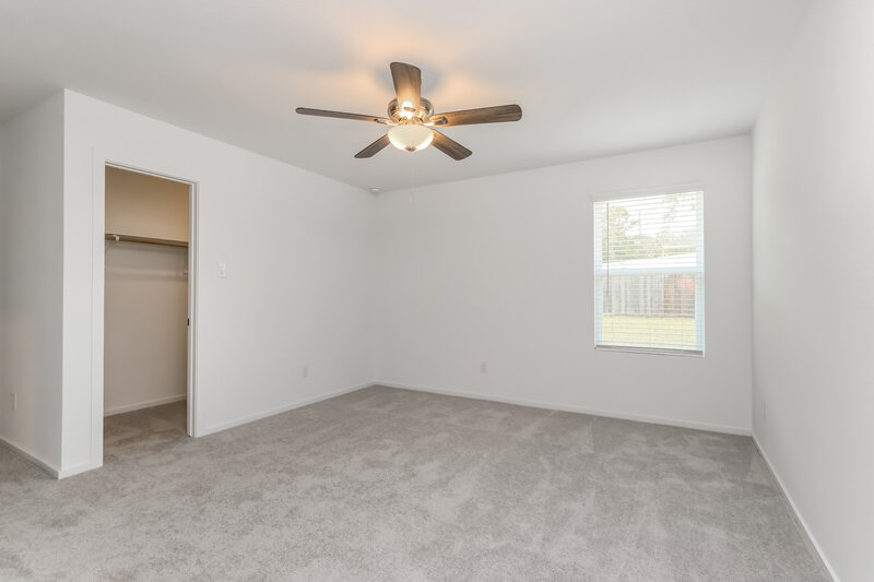 1,645/Mo, 464 Shoreview Dr Conroe, TX 77303 Main Bedroom View