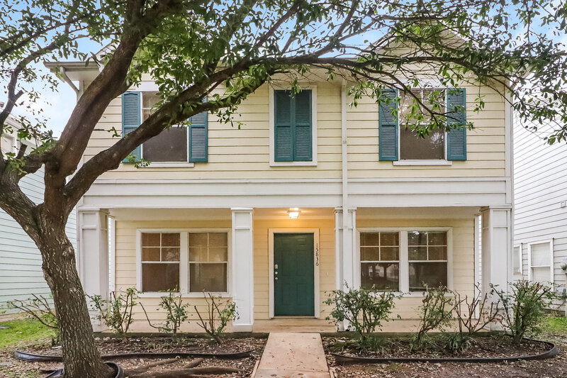 1,755/Mo, 15836 S Alley Ct Houston, TX 77082 External View