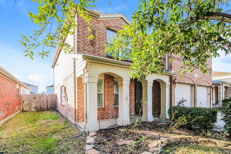 3,080/Mo, 18311 Valiant Brook Ct Humble, TX 77346 Front View 2