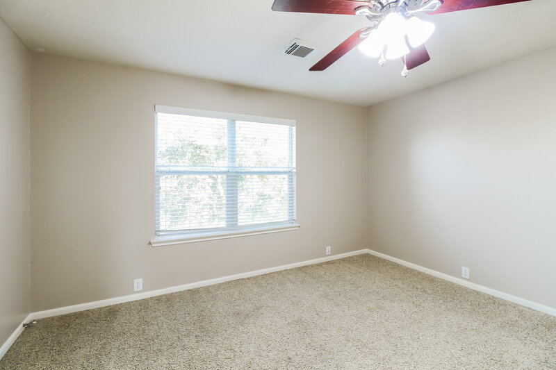 3,080/Mo, 18311 Valiant Brook Ct Humble, TX 77346 Bedroom View 2