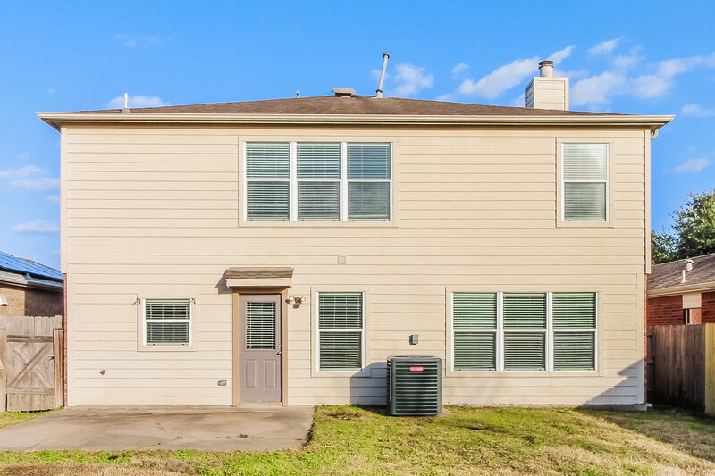3,080/Mo, 18311 Valiant Brook Ct Humble, TX 77346 Rear View