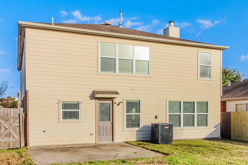 3,080/Mo, 18311 Valiant Brook Ct Humble, TX 77346 Rear View 3