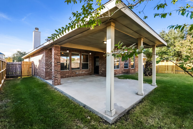 2,515/Mo, 805 Hallmark Oak St Seabrook, TX 77586 Rear View