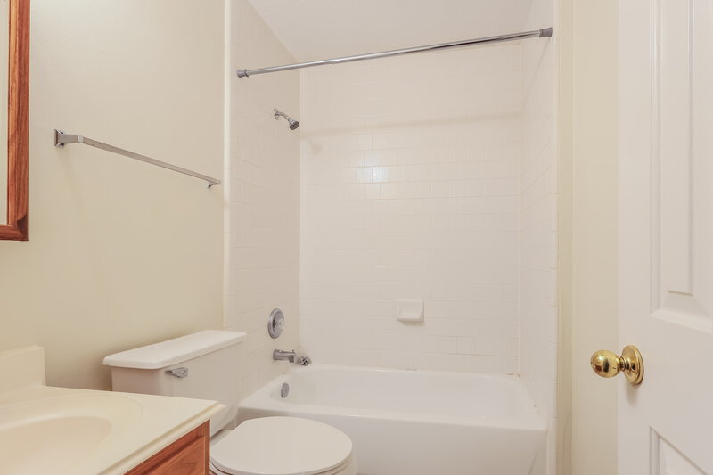 1,925/Mo, 2715 Fox View Cir Spring, TX 77386 Bathroom View