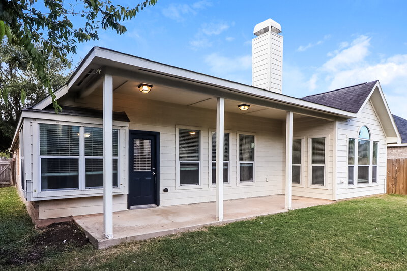 2,325/Mo, 3951 Eastland Lake Dr Richmond, TX 77406 Rear View