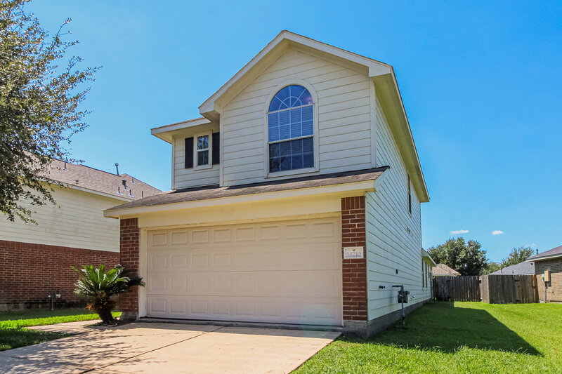 2,260/Mo, 14210 Noahs Landing Ln Houston, TX 77047 Front View