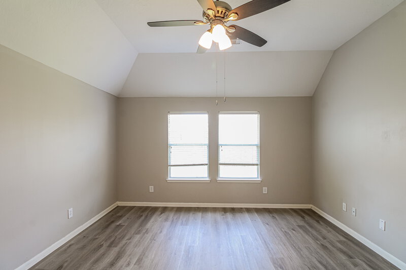2,260/Mo, 14210 Noahs Landing Ln Houston, TX 77047 Main Bedroom View