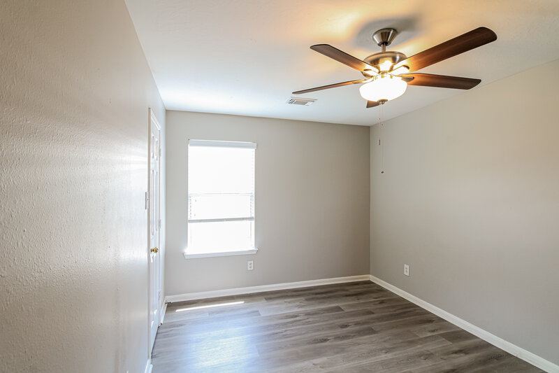 2,260/Mo, 14210 Noahs Landing Ln Houston, TX 77047 Bedroom View