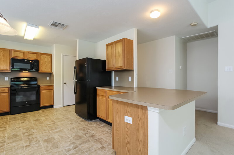 2,195/Mo, 18439 Atascocita Meadows Dr Humble, TX 77346 Kitchen View
