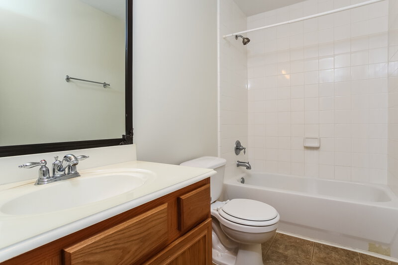 2,195/Mo, 18439 Atascocita Meadows Dr Humble, TX 77346 Bathroom View