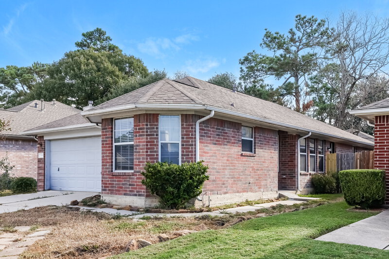 1,720/Mo, 22926 Sugar Bear Dr Spring, TX 77389 Front View