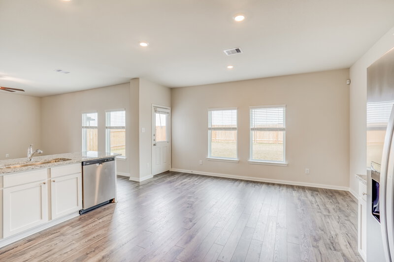 1,985/Mo, 400 Lynn Lotus Dr Katy, TX 77493 Dining Room View