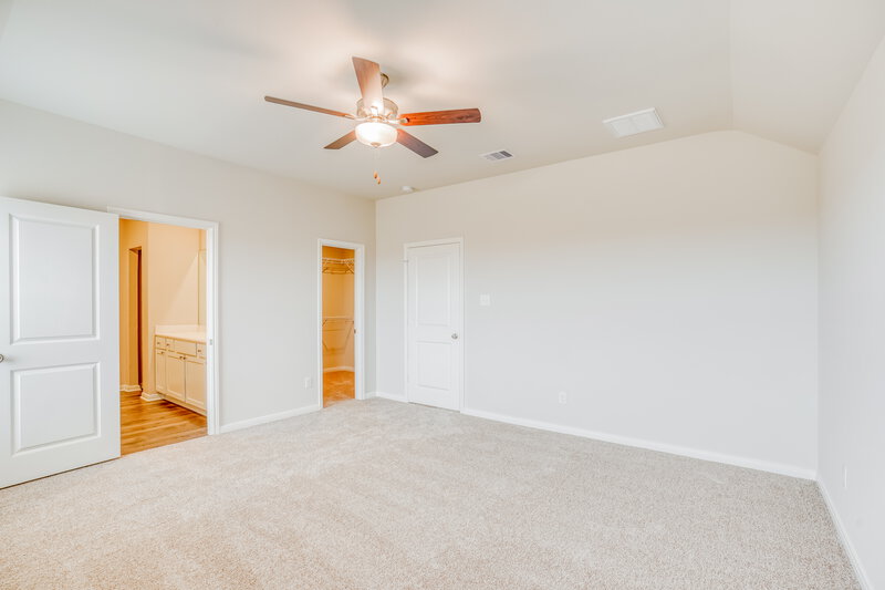 1,985/Mo, 400 Lynn Lotus Dr Katy, TX 77493 Main Bedroom View 2