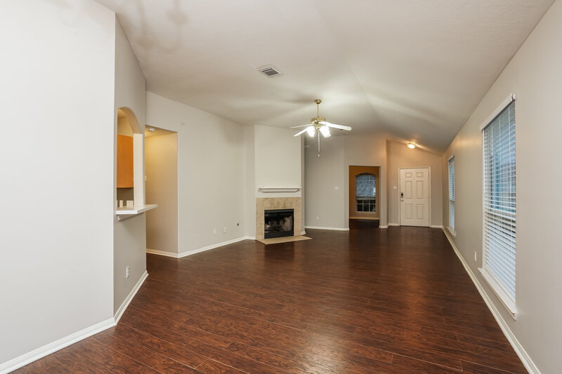 2,035/Mo, 3631 Liberty Square Trl Fresno, TX 77545 Living Room View 2