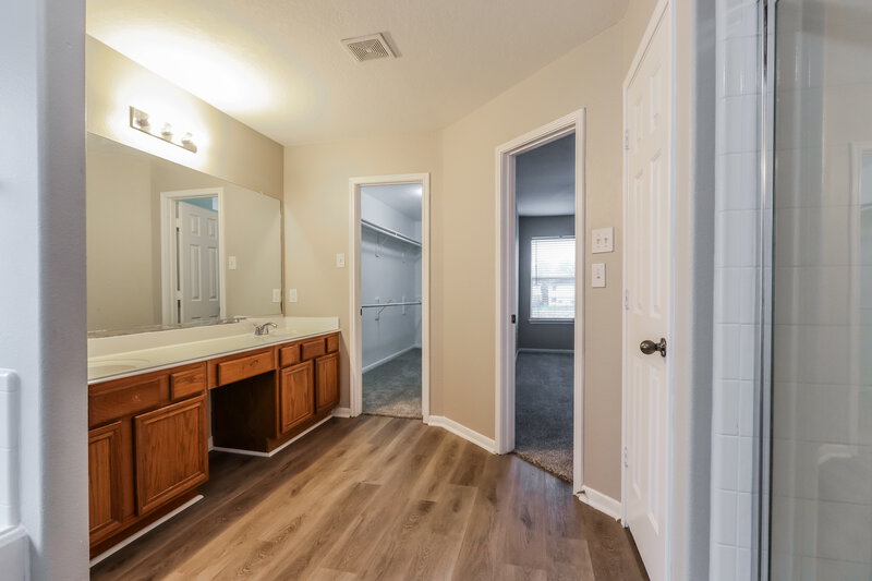 2,385/Mo, 3311 Manor Tree Ln Houston, TX 77068 Main Bathroom View 2