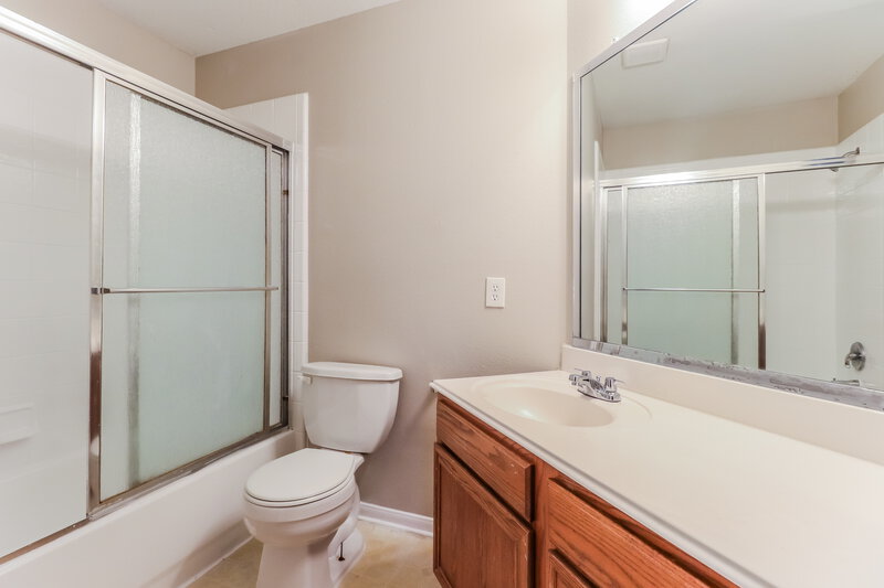 2,385/Mo, 3311 Manor Tree Ln Houston, TX 77068 Bathroom View