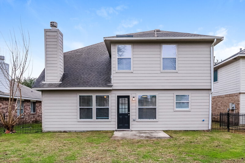 2,385/Mo, 3311 Manor Tree Ln Houston, TX 77068 Rear View