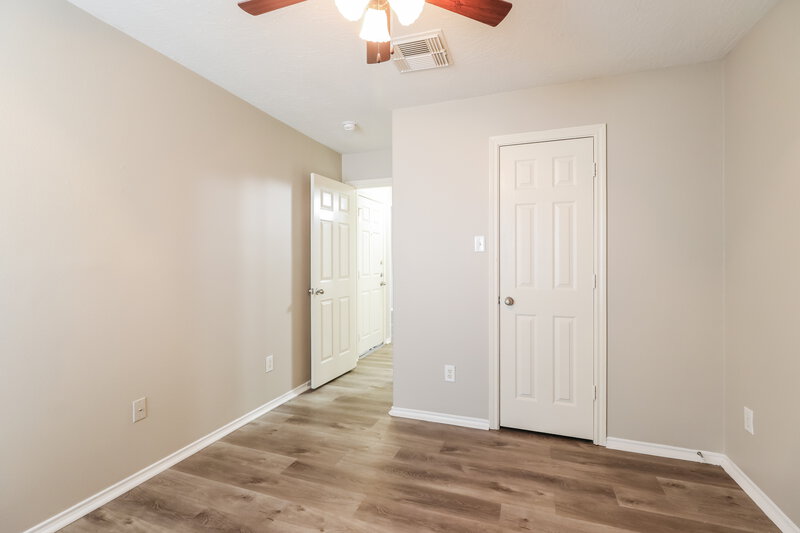1,840/Mo, 8707 Farm Ridge Ln Humble, TX 77338 Bedroom View 2