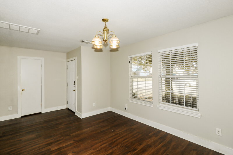 1,690/Mo, 19863 Hidden Shadow Ln Cypress, TX 77433 Dining Room View
