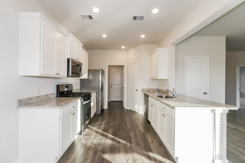 2,275/Mo, 441 Sunny Highlands Dr Katy, TX 77493 Kitchen View