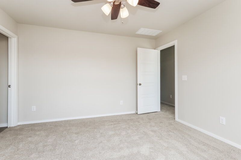 1,775/Mo, 540 Dalloway St Montgomery, TX 77316 Main Bedroom View 2