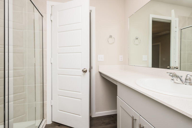 1,880/Mo, 530 Dalloway St Montgomery, TX 77316 Main Bathroom View