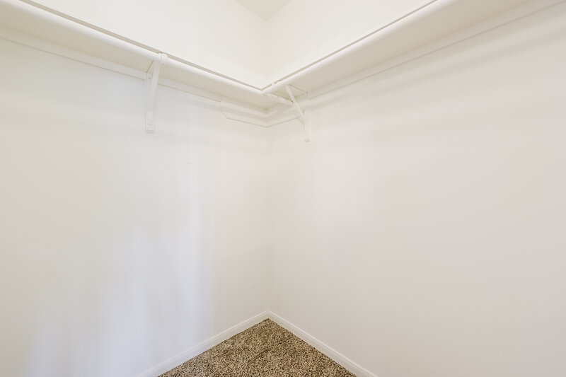 1,890/Mo, 25222 Barmby Dr Tomball, TX 77375 Walk In Closet View