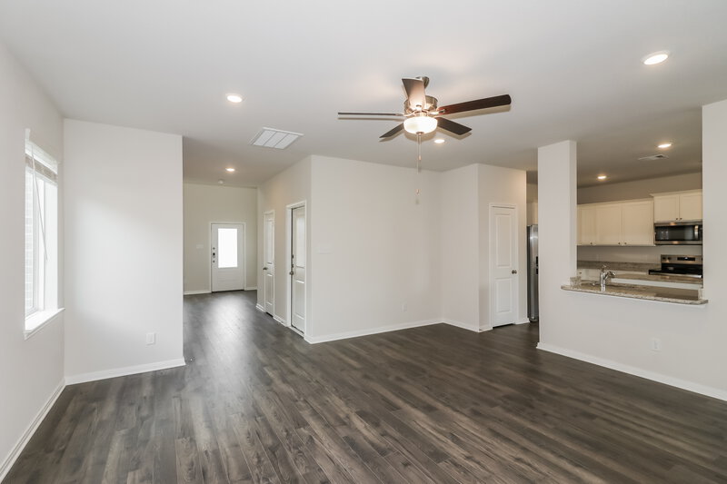 2,095/Mo, 7610 Thrips Ln Richmond, TX 77469 Misc View 3