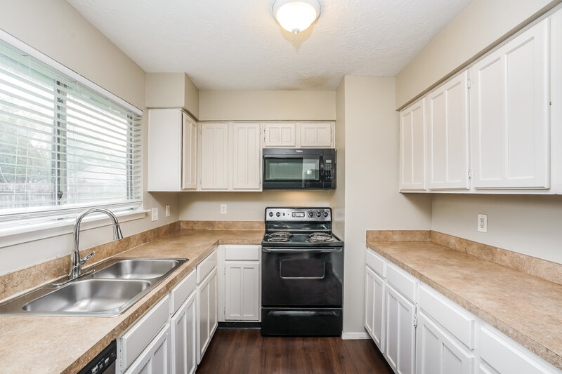 1,735/Mo, 21035 Rivershadows Ln Spring, TX 77388 Kitchen View